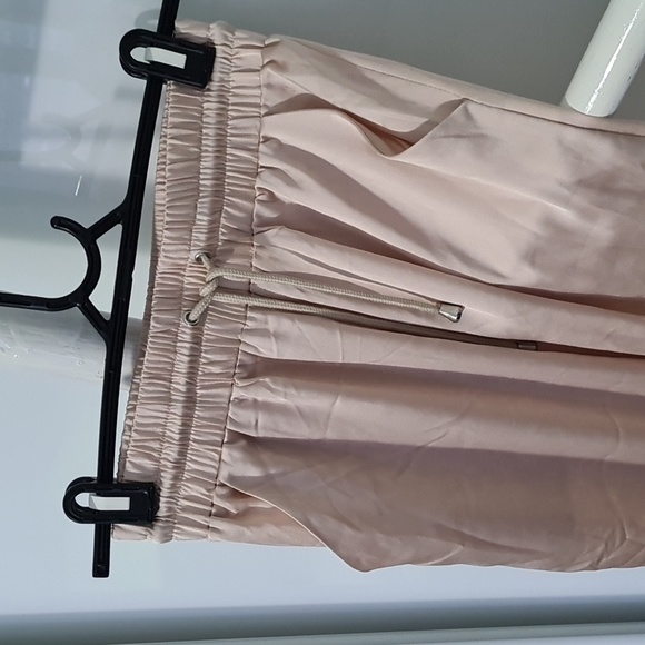 Meshki S silky feel pants - Picture 2 of 3